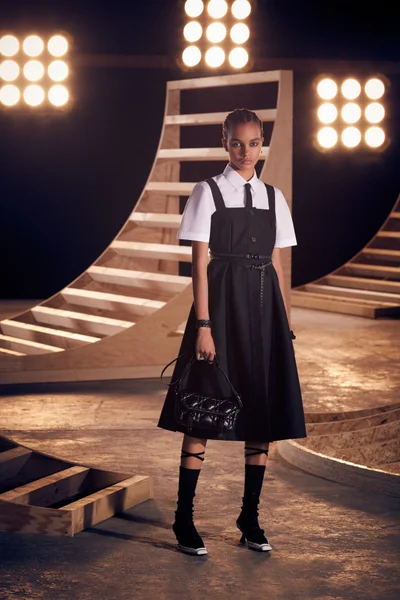 Look 37